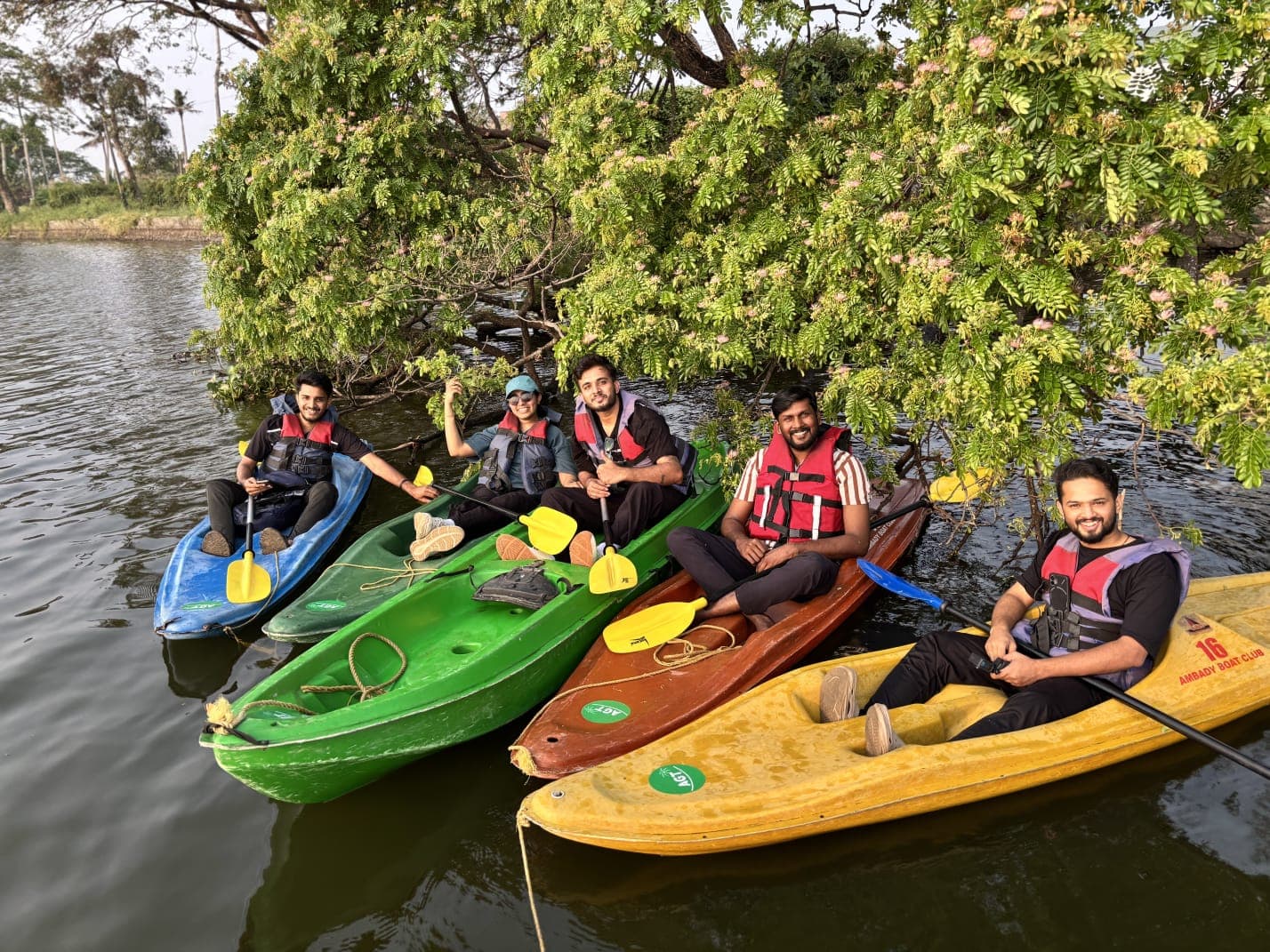 2 Hour Sunset Kayaking — photo 1