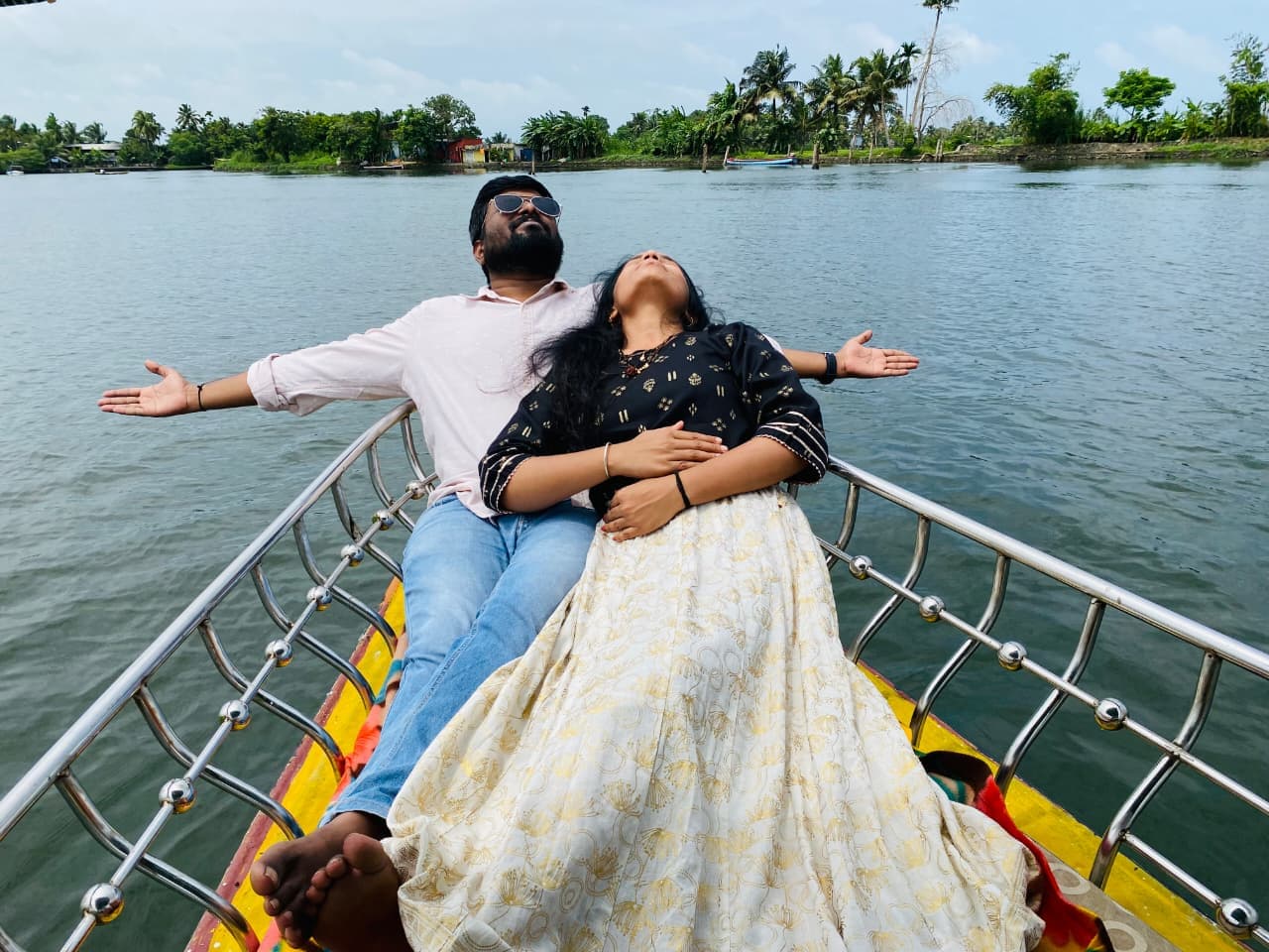 1 Hour Shikara Ride — photo 1